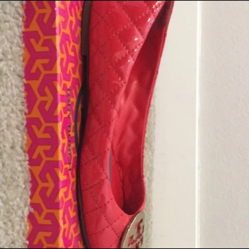 Tory Burch flats - Picture 2 of 3